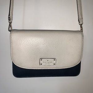 Kate Spade- Black and white crossbody